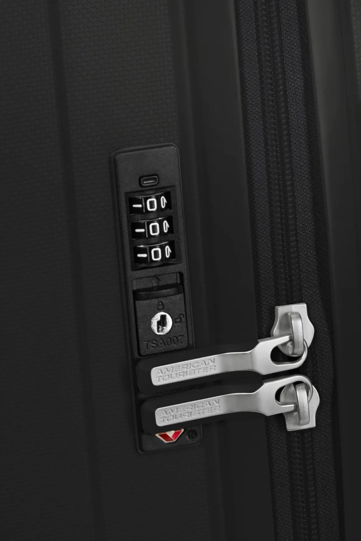 American Tourister Rejoy Kuffert 35L, True Black