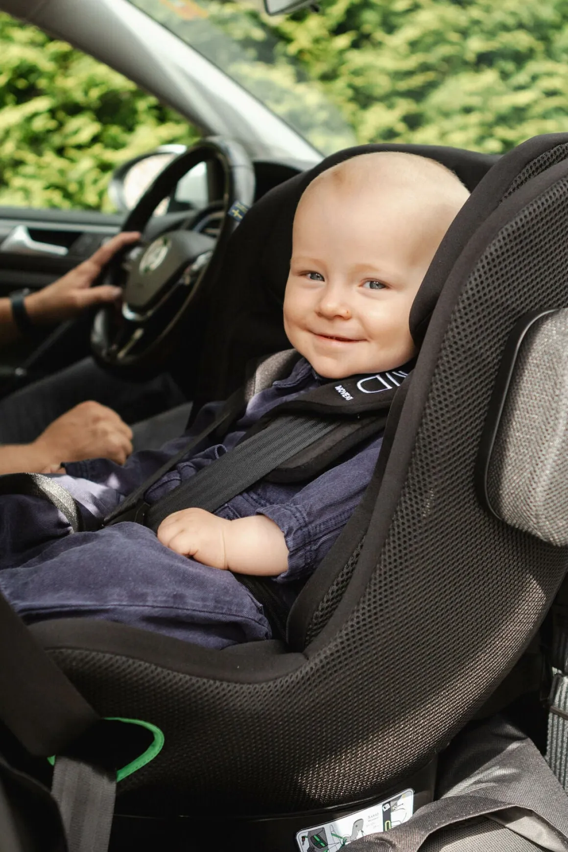 Axkid Movekid Bagudvendt Autostol, Tar