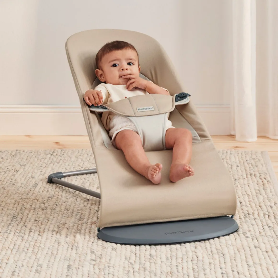 BabyBjörn Balance Soft Skråstol Woven, Khaki/Beige