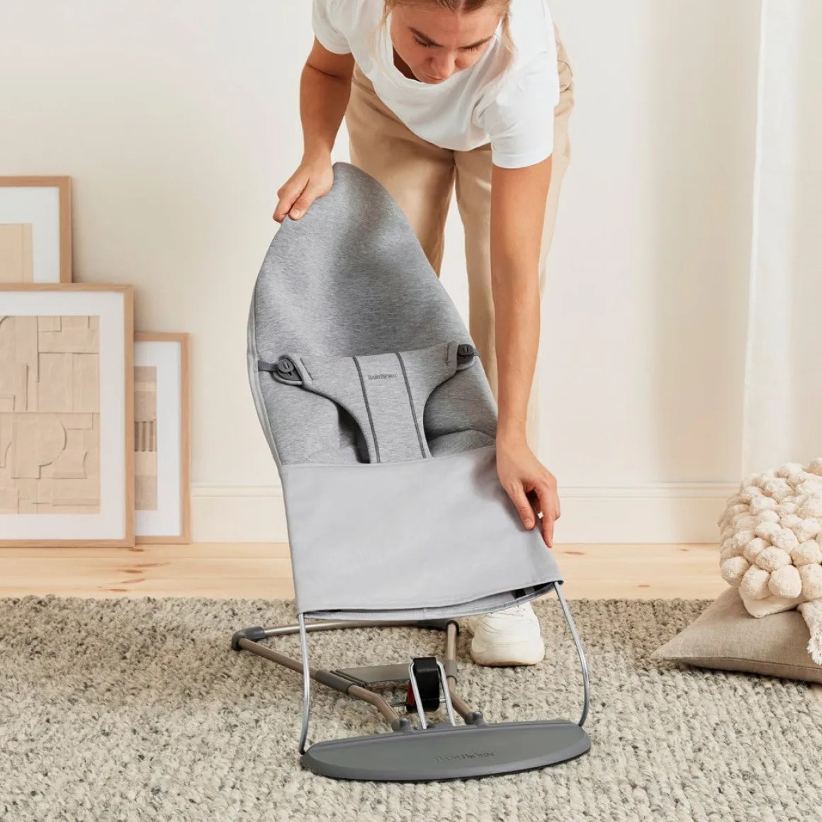 BabyBjörn Bliss Skråstol 3D Jersey inkl. Legetøj, Lysegrå