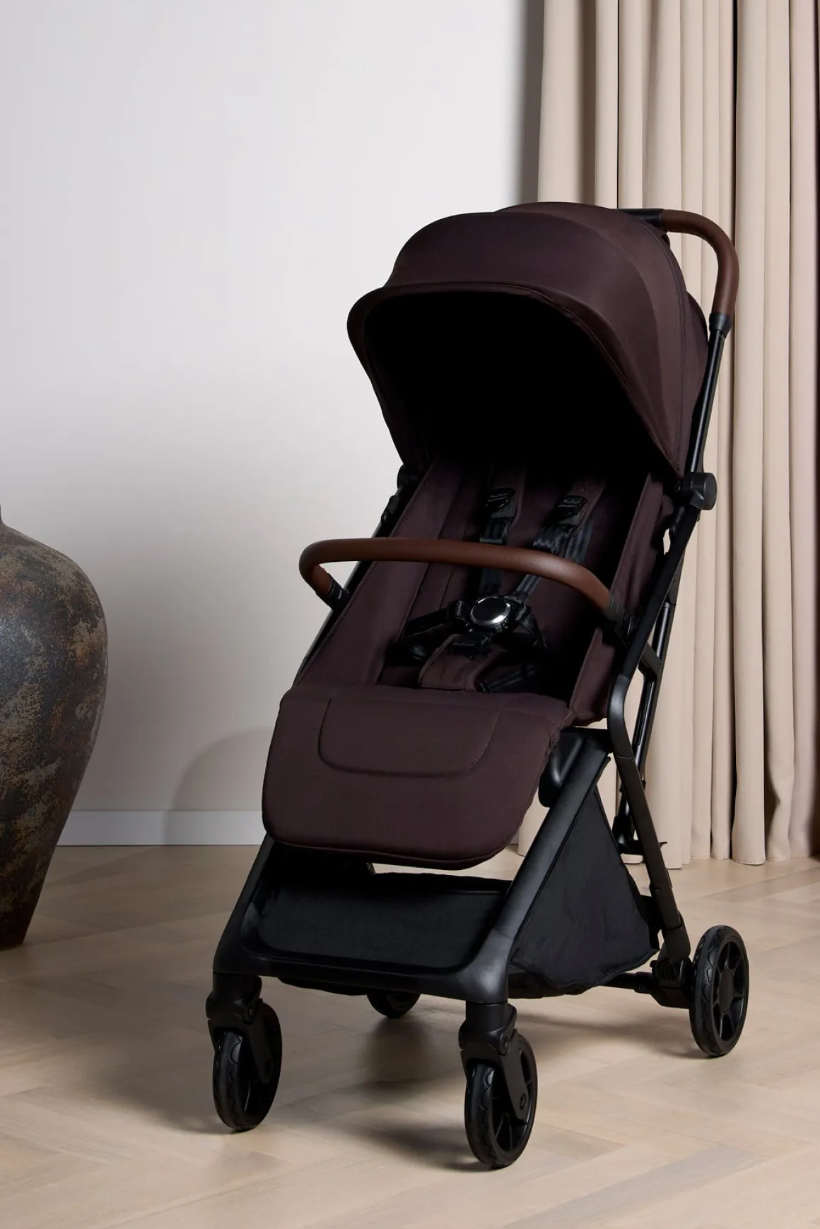 Beemoo Pro Venti Klapvogn inkl. Padded Transporttaske, Espresso Brown