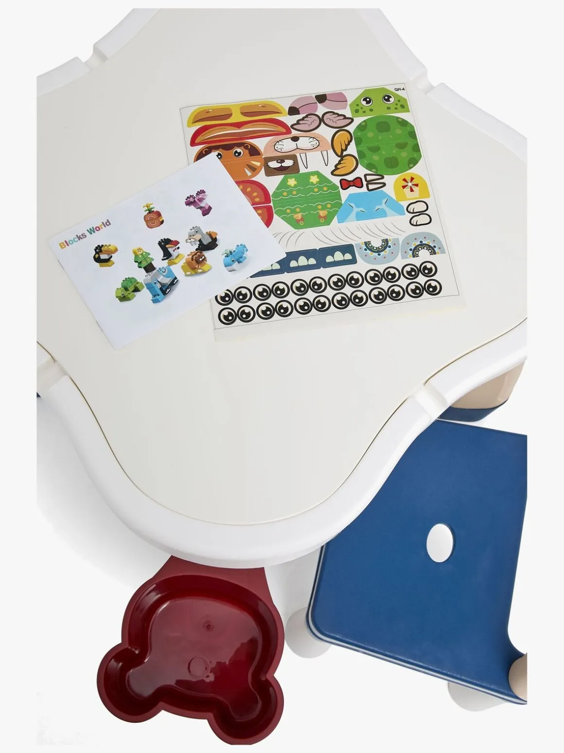 Cloudberry Castle Aktivitetsbord med Stole, Blue