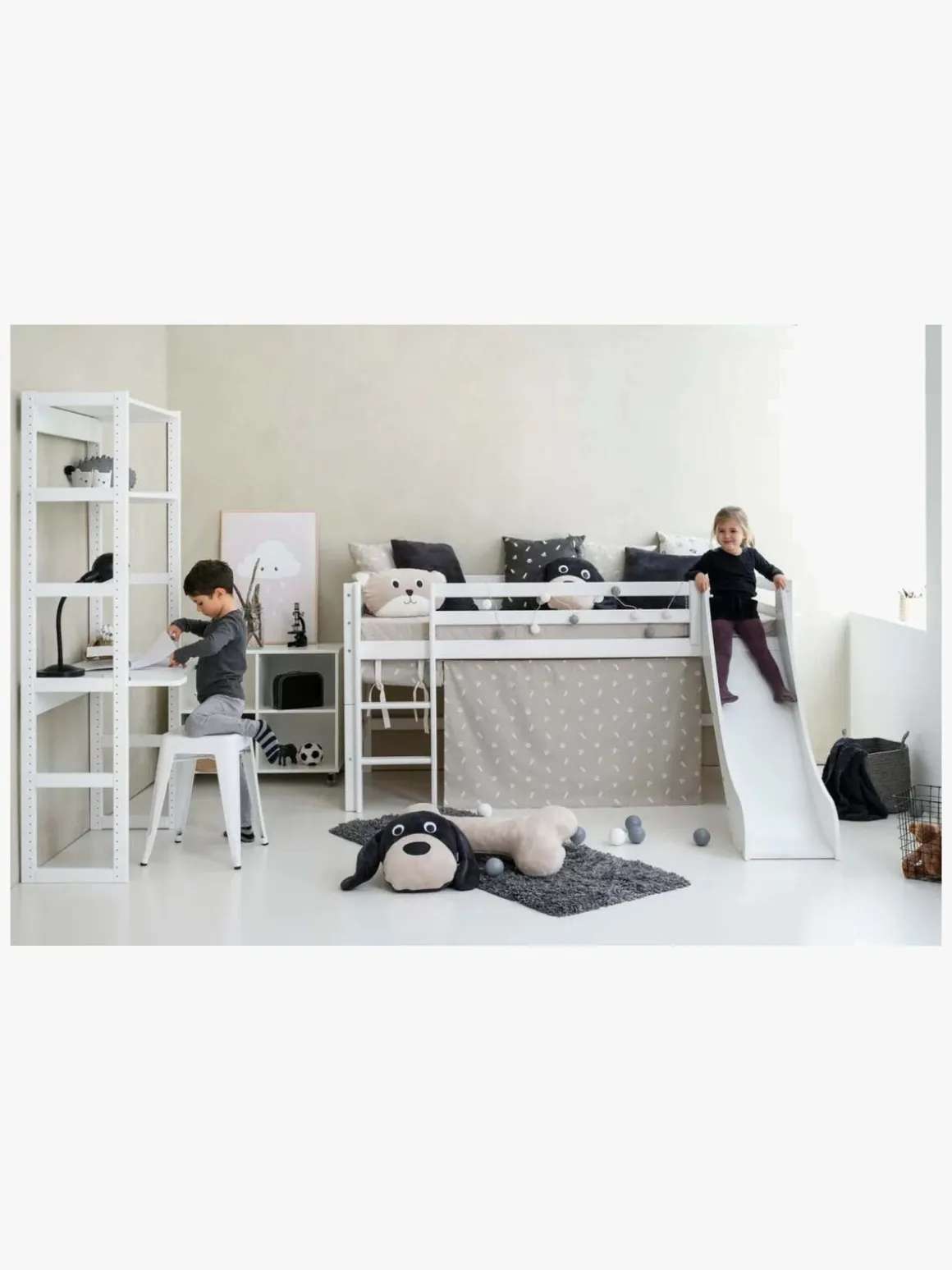 Hoppekids ECO Dream Halvhøj Seng med Rutsjebane og Stige 70x170, Hvid