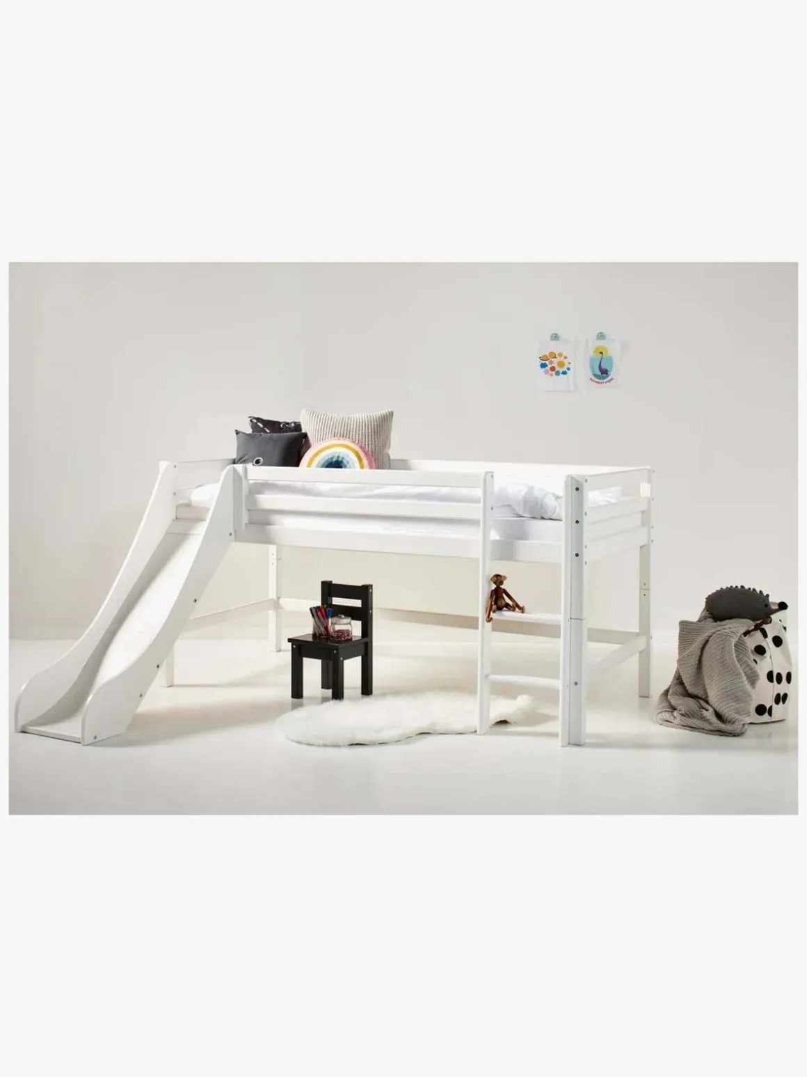 Hoppekids ECO Dream Halvhøj Seng med Rutsjebane og Stige 70x170, Hvid