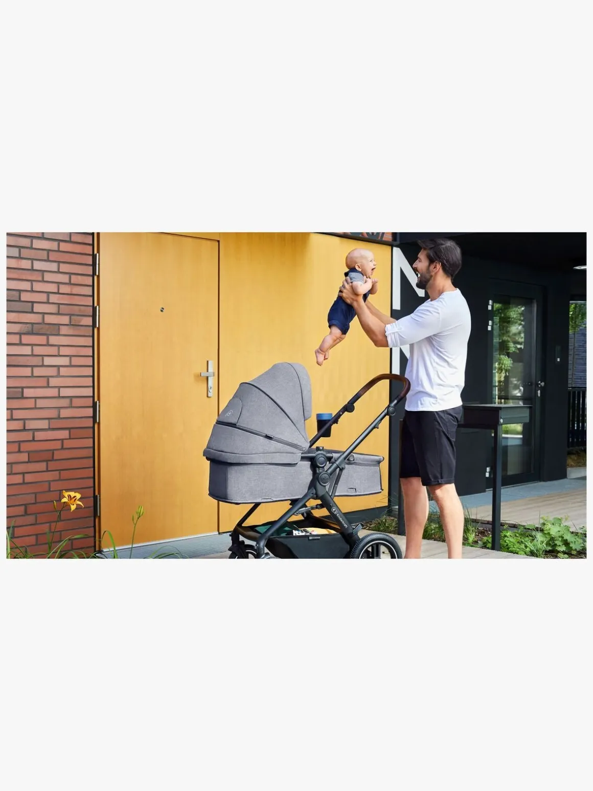 Kinderkraft Multifunctional 3-in-1 B-Tour Mink Pro Kombivogn, Light Grey