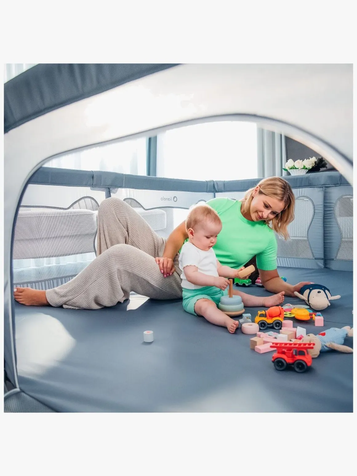 Lionelo WILLOW XL Kravlegård til Barn & Baby, Grey Concrete