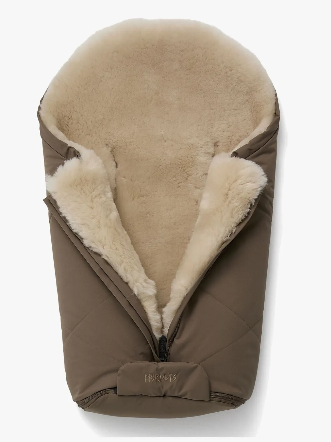 Nordlys Fenya Mini Lammeskindskørepose, Valnød/Beige