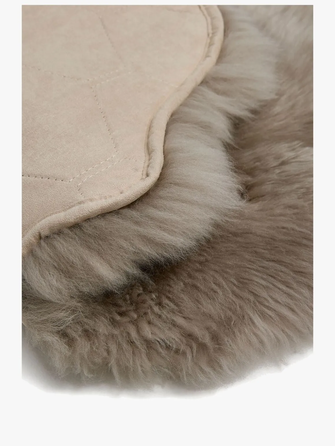 Nordlys Svea Lammeskind, Beige