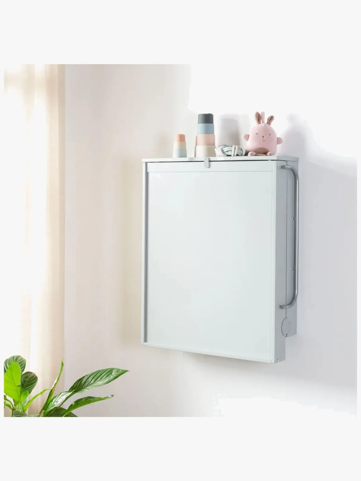 Roba Væghængt Puslebord & Puslepude, Taupe Lacquered/Silver Grey