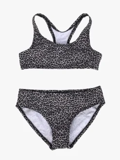 Saltabad Sally Bikini, Leo