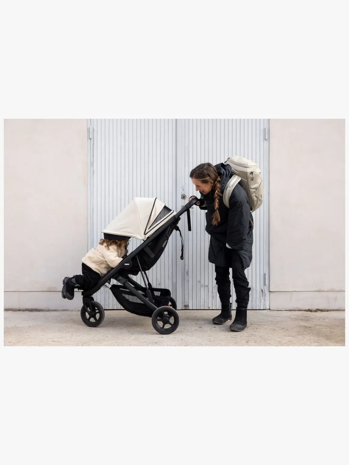 Thule Spring Klapvogn, Soft Beige on Black