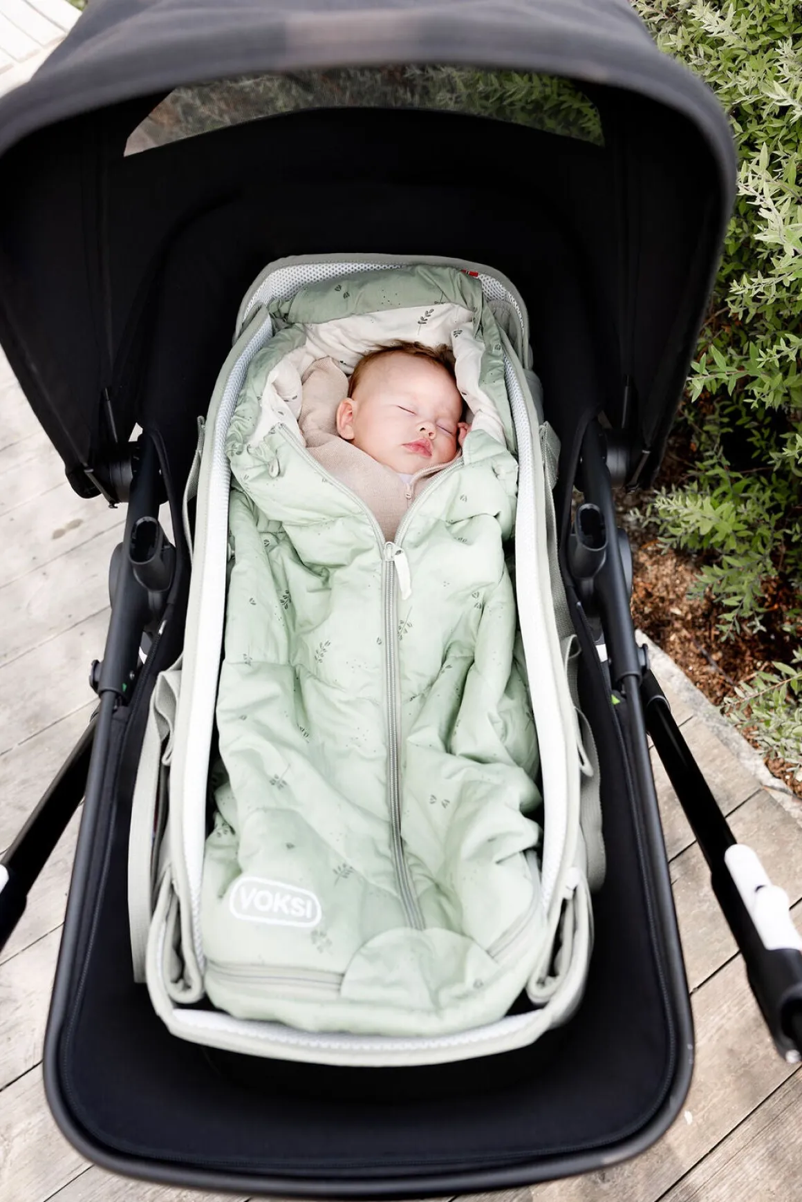 Voksi Carry Me Blød Lift, Black Cream