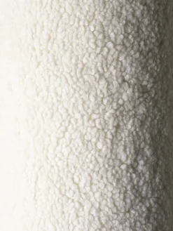 Wigiwama Cream White Puf