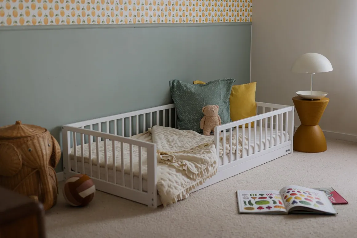 Woodies Monty Junior-/Montessori-seng, Hvid